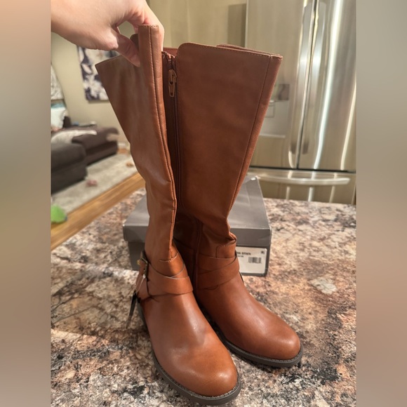 Style & Co. Tan Heeled Boots - Picture 2 of 5